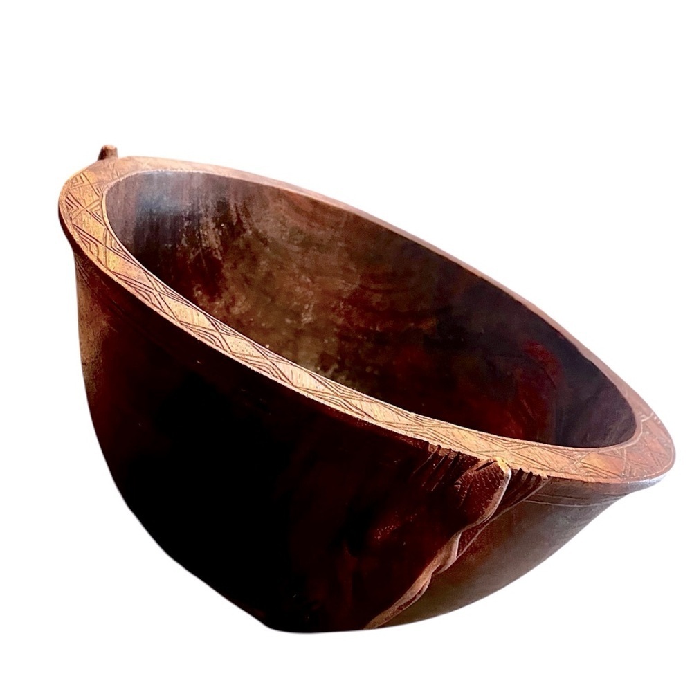 Antique Hand Carved Wooden Bowl Lizards Geckos Incised New Guinea Attributed 11”
